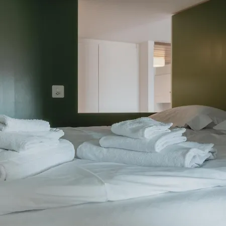 Superbe Avec Piscine 公寓 南达